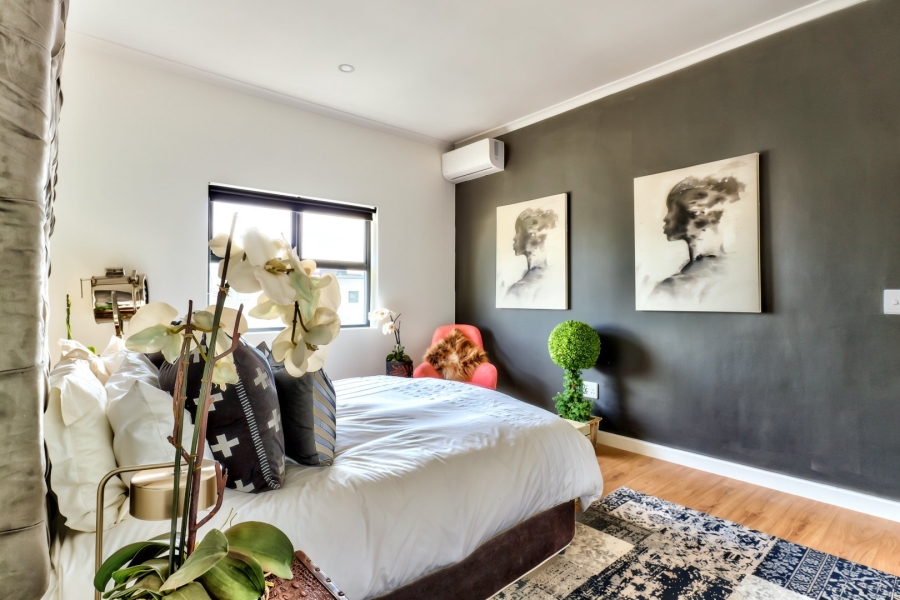 To Let 3 Bedroom Property for Rent in Sandown Western Cape
